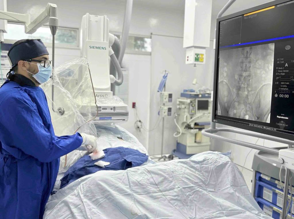 Tratamiento de prostata sin cirugia: Manejo de la hiperplasia prostatica sin invadir el pene, sin heridas y sin sonda, con mínimos riesgos